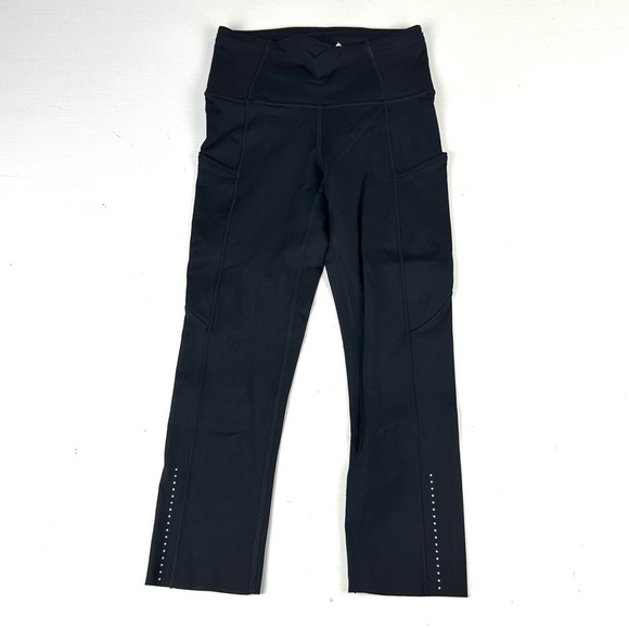 Lululemon Fast Free Crop II Nulux 19" in Black Size 2 - Picture 1 of 6
